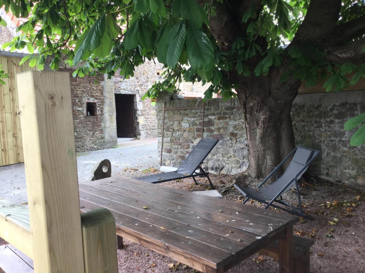 مبيت وإفطار Montmartin-sur-Mer Le Loup Dans La Bergerie المظهر الخارجي الصورة